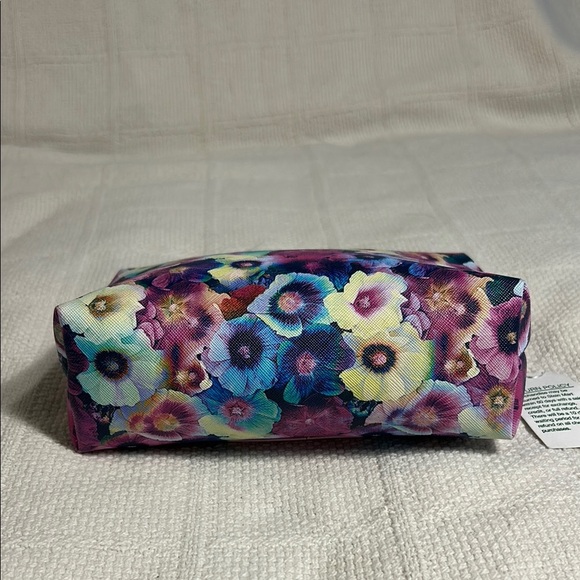 Tahari Pink and Purple Cosmetic Bag Vibrant Floral Design - Picture 4 of 8